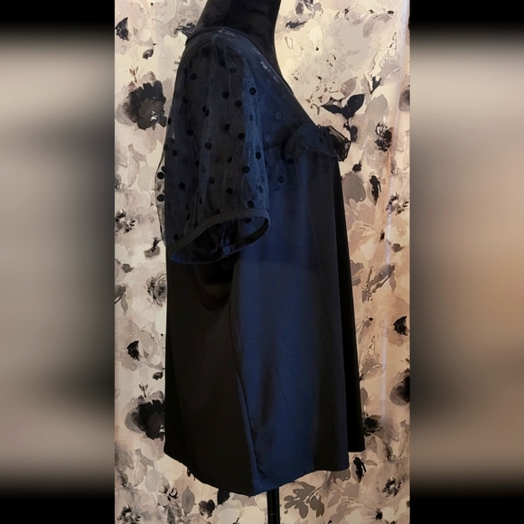 Kathy Ireland Black Polka Dot Mesh Top - Picture 2 of 4